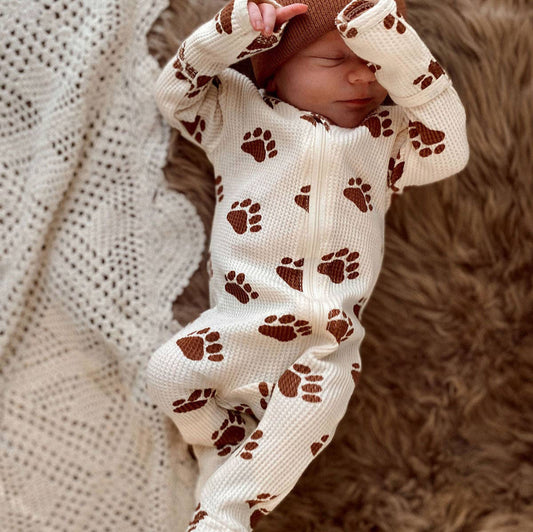 SpearmintLOVE Organic Waffle Basic Zip Footie, Bear Paw