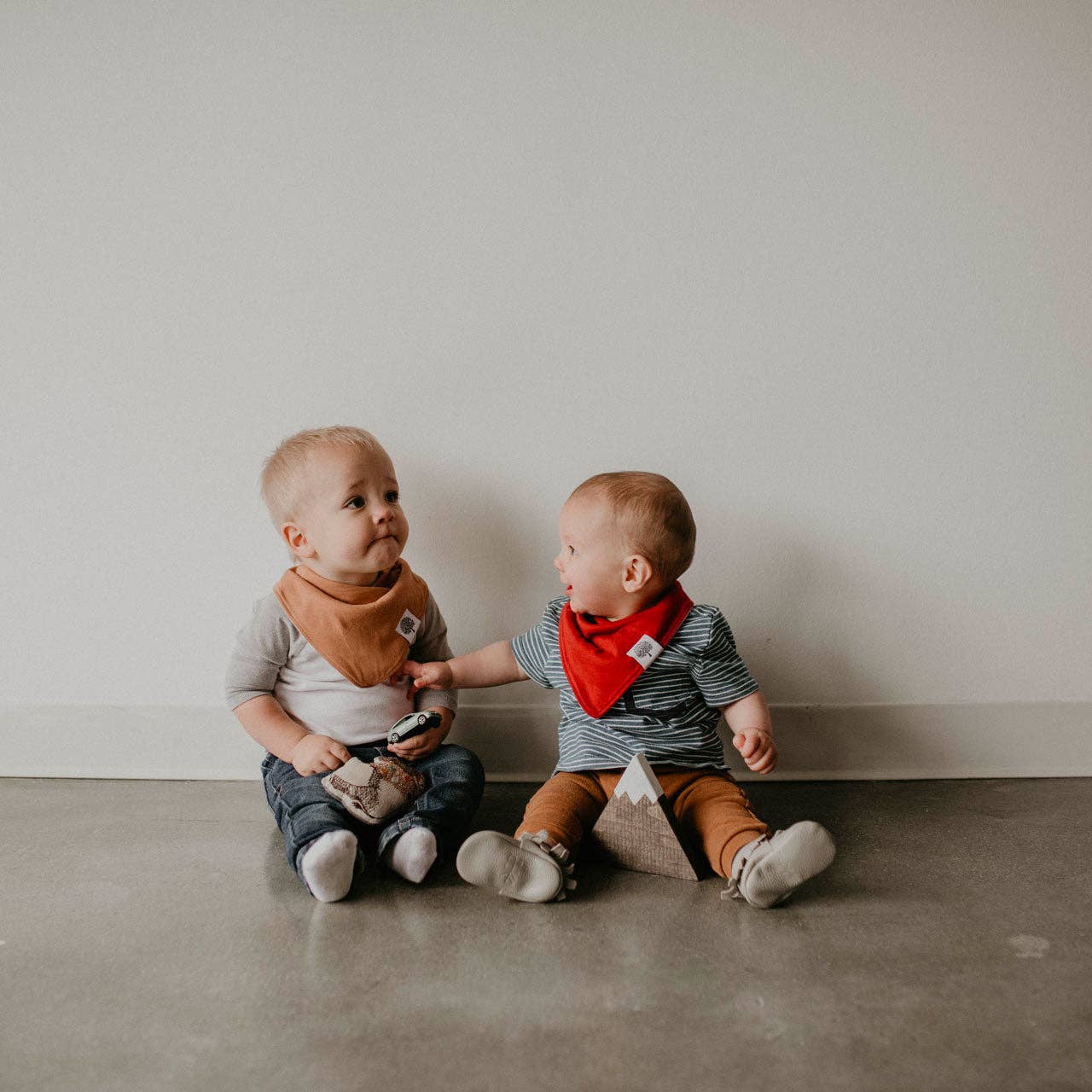 Estes Bandana Bib Set (8 pack)