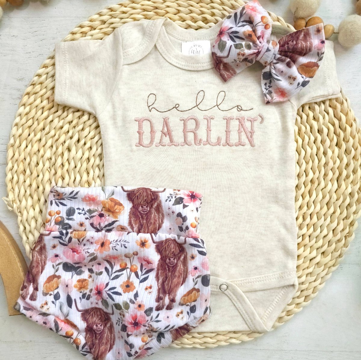 Baby Bodysuit | Hello Darlin'