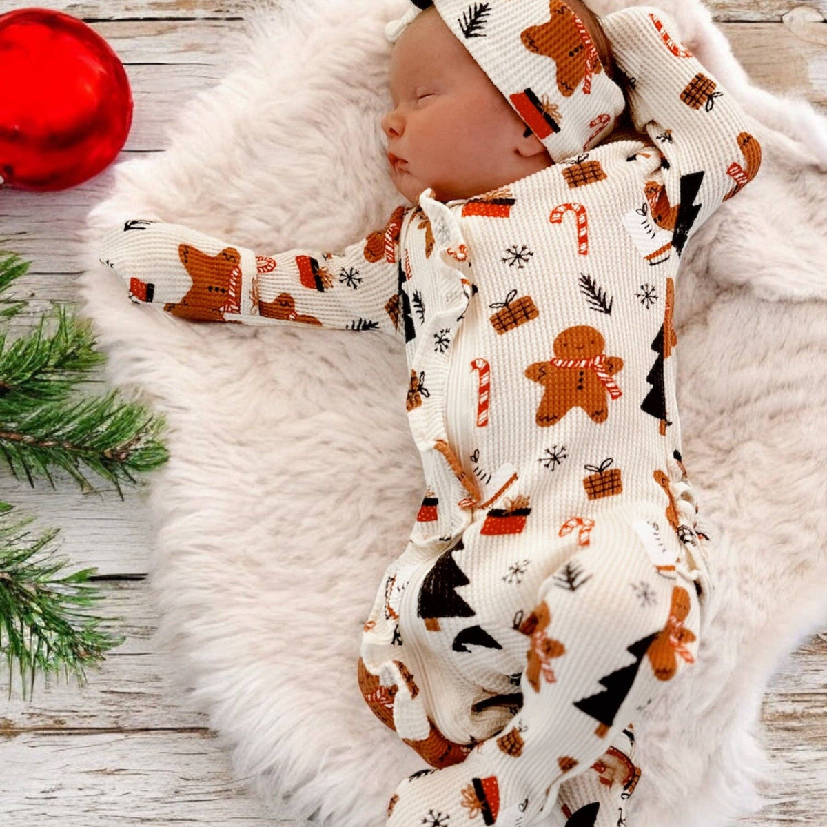Organic Waffle Ruffle Zip Footie, Gingerbread Wonderland Snow