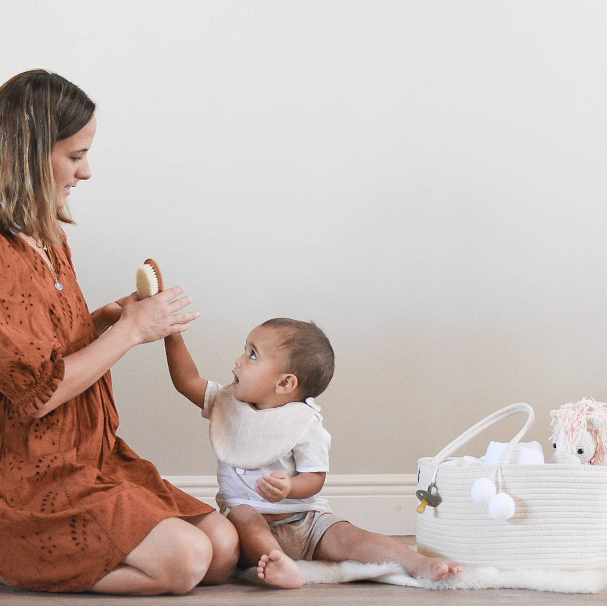 Rope Diaper Caddy/ Beige