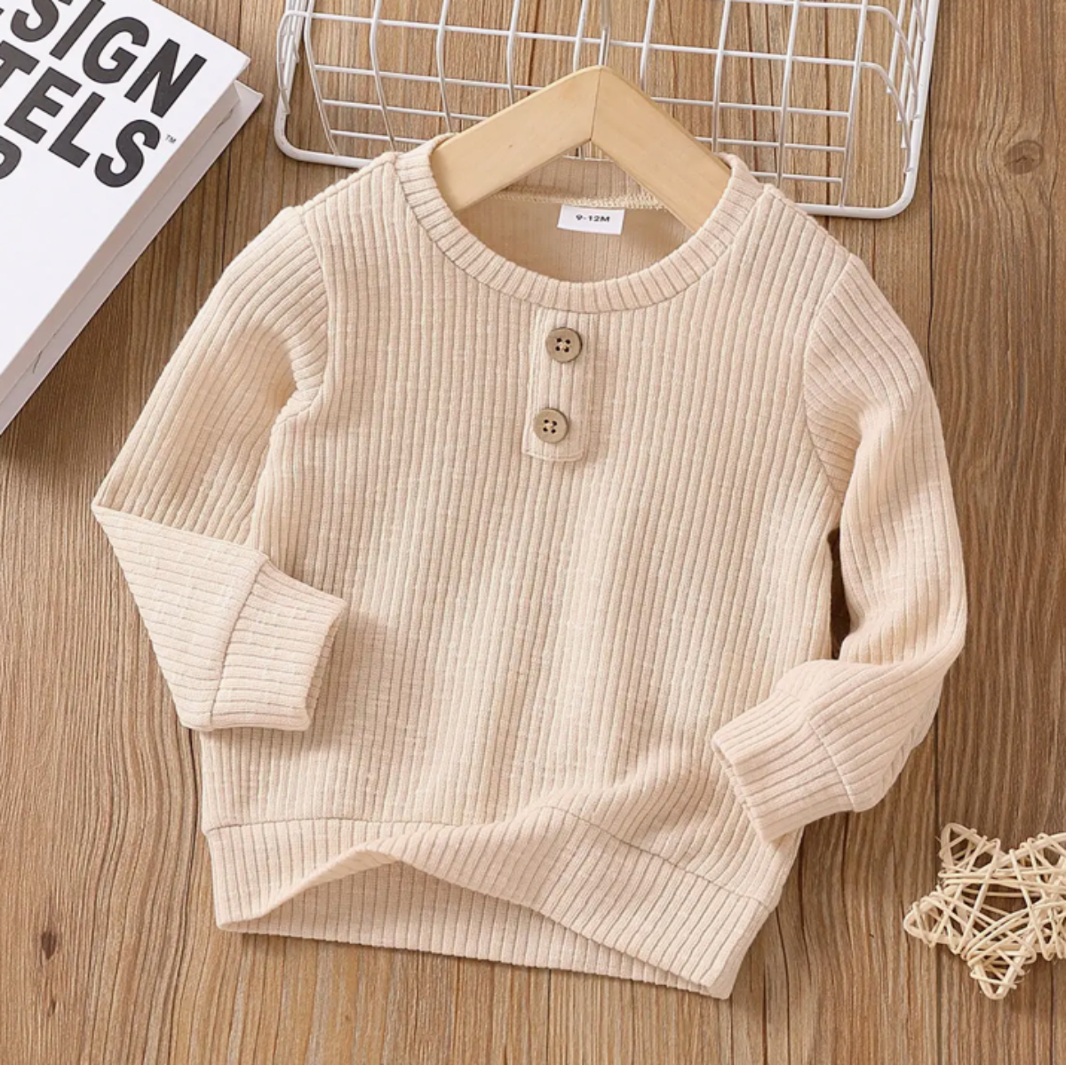 Baby Boy/Girl Button Solid Ribbed Knitted Long-Sleeve Top