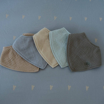 Stormy Muslin Bandana Bibs Set