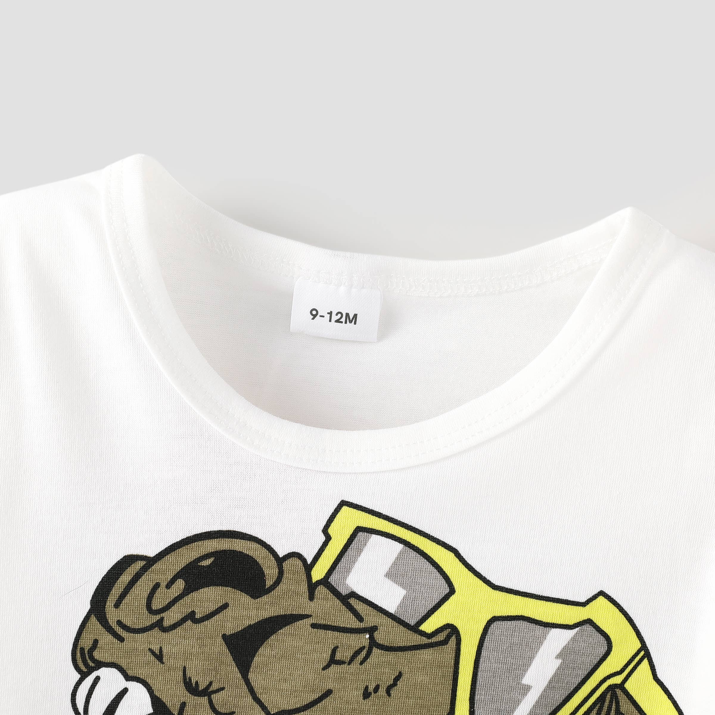 2pcs Baby Boy Glasses Dinosaur Print Tee and Cargo Shorts